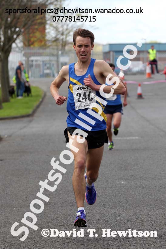 Wallsend Terry O'Gara Memorial 5k Road Race. photo: David T. Hewitson/Sports for All Pics